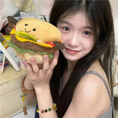 再见已是白月光封面